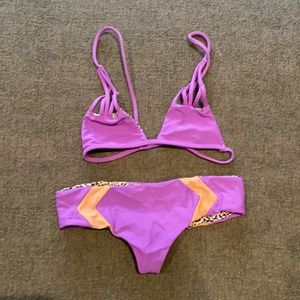 Acacia bikini